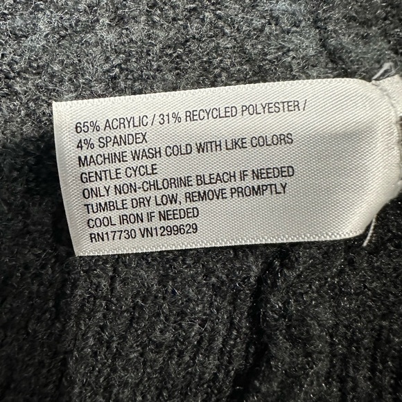 Knox Rose cardigan - Picture 5 of 7